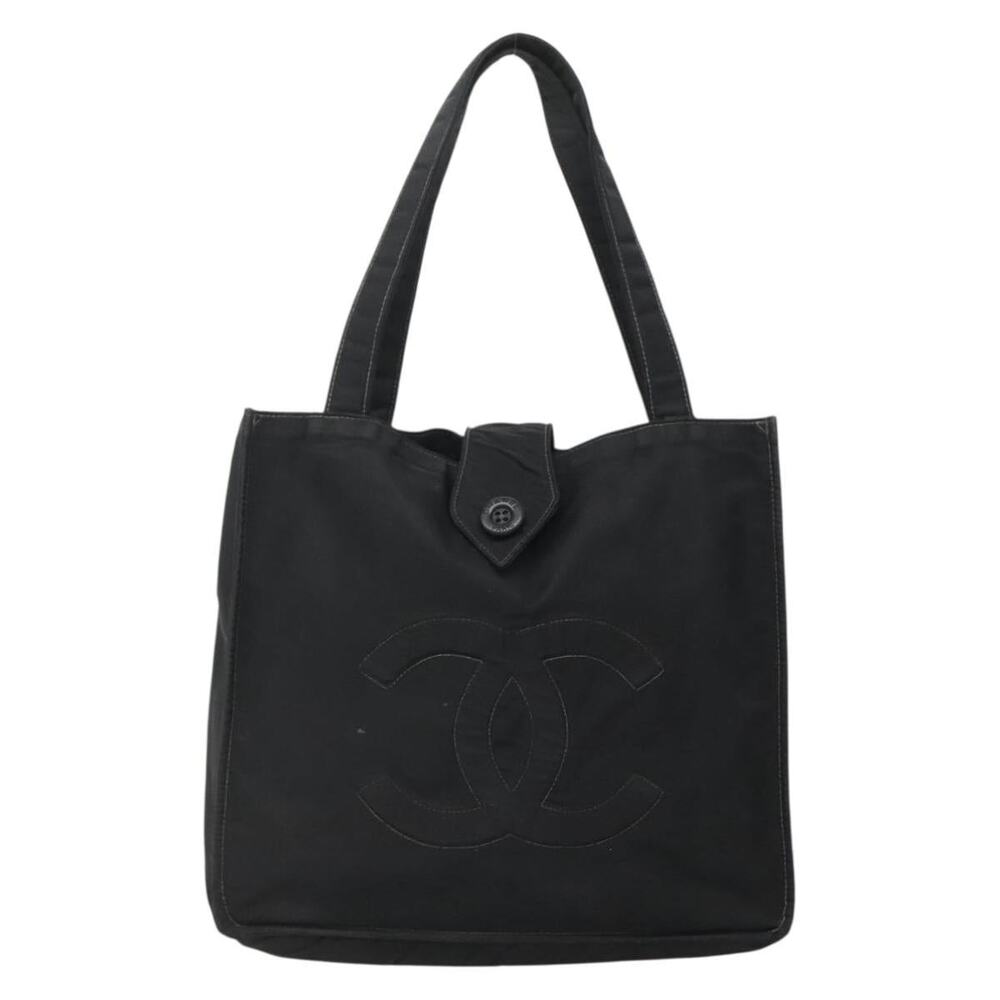 Chanel Classic Flap Handbag - Picture 2 of 7